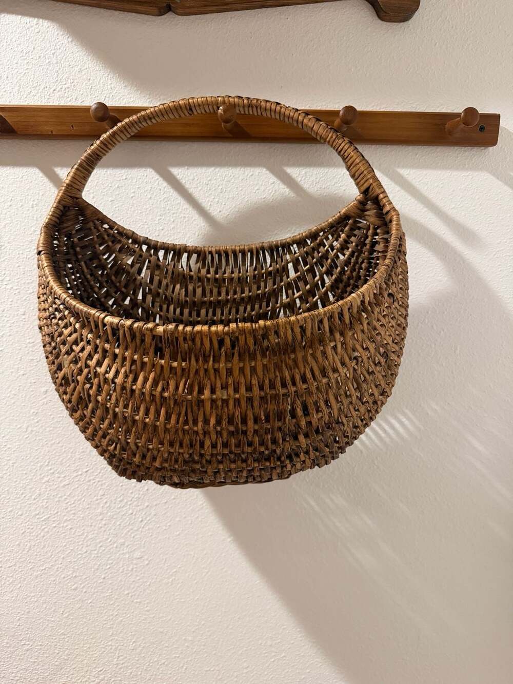 Vintage Woven Rattan Brown Gondola Market Basket Flat Back Wall Hanging